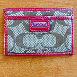 Coach ID and Credit Card Holder
